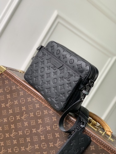 Сумка Louis Vuitton Trio Messenger