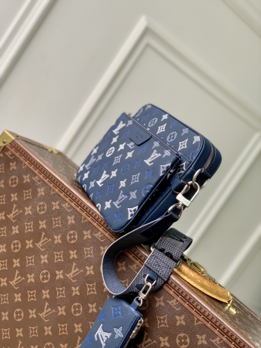 Сумка Louis Vuitton Trio Messenger