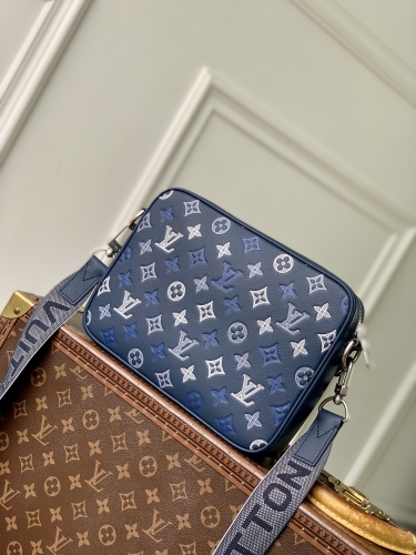 Сумка Louis Vuitton Trio Messenger