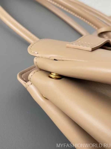 Сумка Balenciaga Bel Air Medium Carry All Bag 