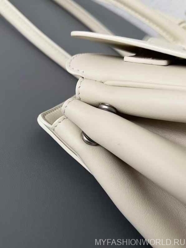 Сумка Balenciaga Bel Air Medium Carry All Bag