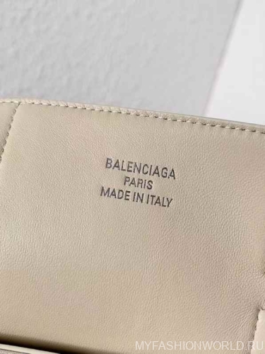 Сумка Balenciaga Bel Air Medium Carry All Bag