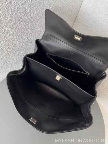 Сумка Balenciaga Rodeo Medium