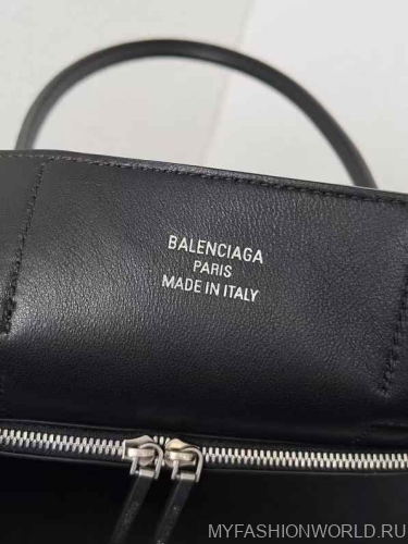 Сумка Balenciaga Bel Air Medium Carry All Bag
