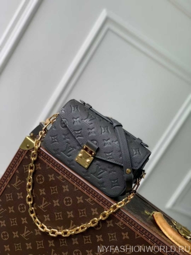 Сумка Louis Vuitton Pochette Métis East West 