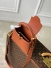Сумка Louis Vuitton Capucines mini