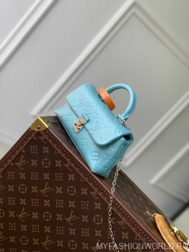 Сумка Louis Vuitton Nano Madeleine
