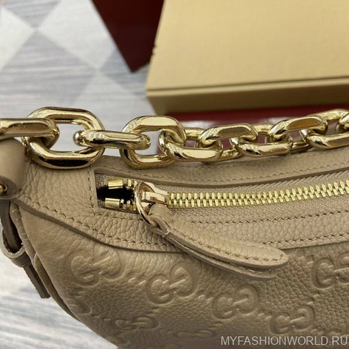 Средняя сумка на плечо GG Emblem