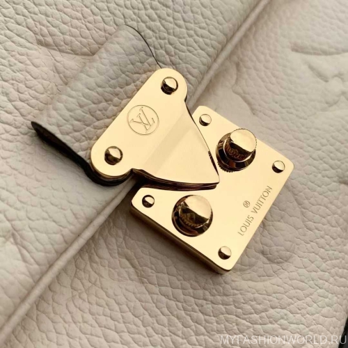 Сумка Louis Vuitton Nano Madeleine