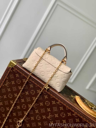 Сумка Louis Vuitton Nano Madeleine