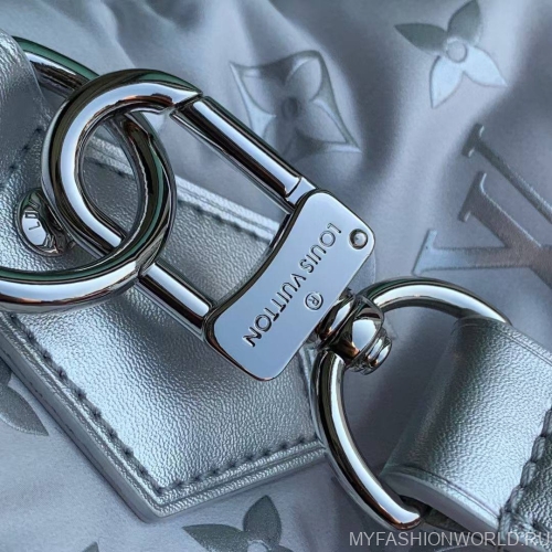 Сумка Louis Vuitton OnTheGo Snow L