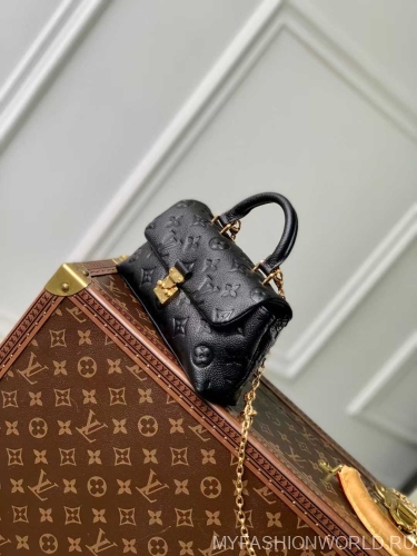 Сумка Louis Vuitton Nano Madeleine