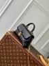 Сумка Louis Vuitton Nano Madeleine