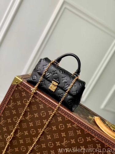 Сумка Louis Vuitton Nano Madeleine