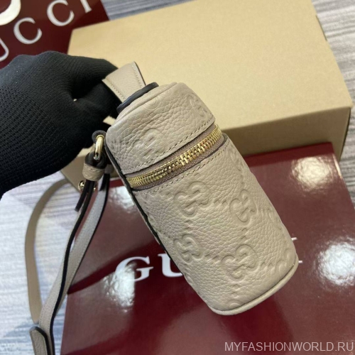 Супер-мини-сумка GG Emblem