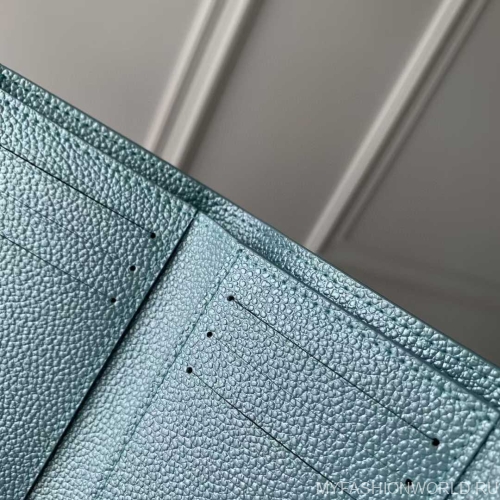 Кошелек Louis Vuitton SKI M12746