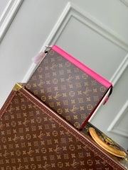 Клатч Louis Vuitton Pochette Voyage