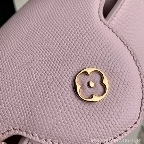 Сумка Louis Vuitton Capucines BB