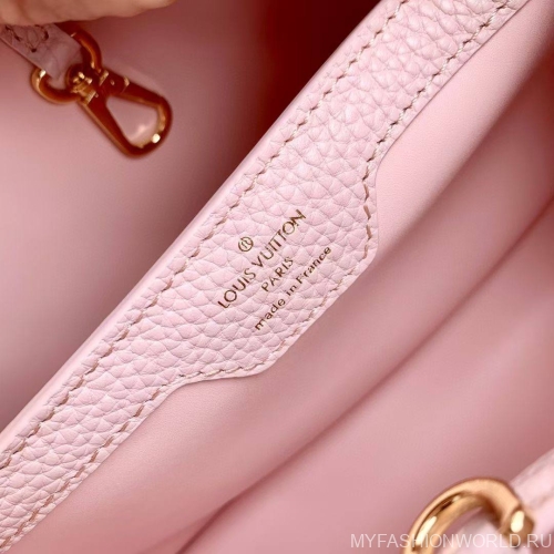 Сумка Louis Vuitton Capucines BB