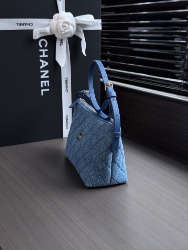 Сумка Chanel jeans