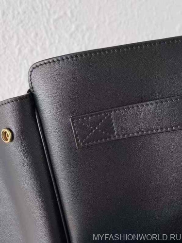 Сумка Balenciaga Bel Air XL Carry All Bag