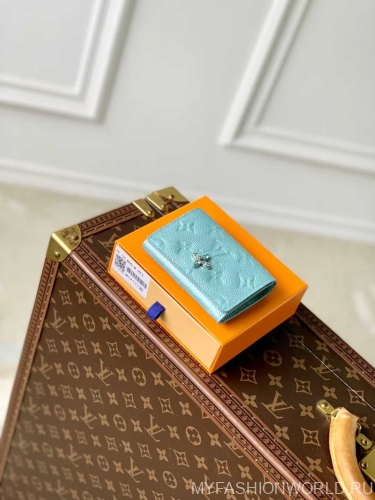 Кошелек Louis Vuitton SKI M12177