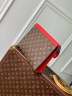 Клатч Louis Vuitton Pochette Voyage