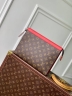 Клатч Louis Vuitton Pochette Voyage