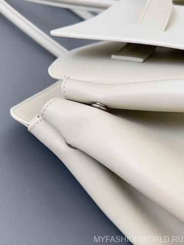 Сумка Balenciaga Bel Air XL Carry All Bag