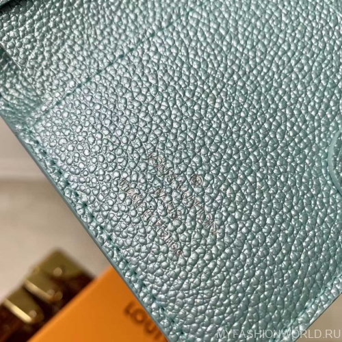 Кошелек Louis Vuitton Lisa M12536