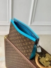 Клатч Louis Vuitton Pochette Voyage