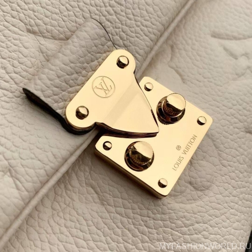 Сумка Louis Vuitton Nano Madeleine