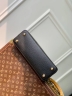 Сумка Louis Vuitton Capucines medium