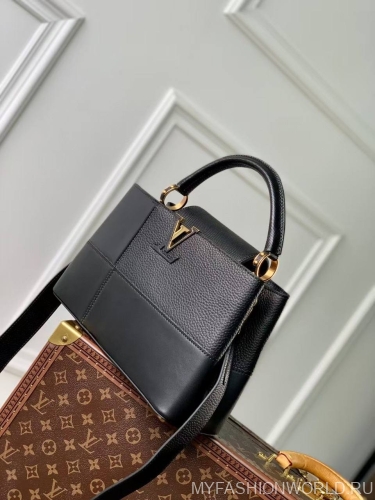 Сумка Louis Vuitton Capucines medium