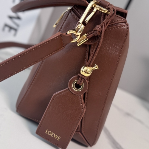 Сумка Loewe Puzzle 29 medium bordo