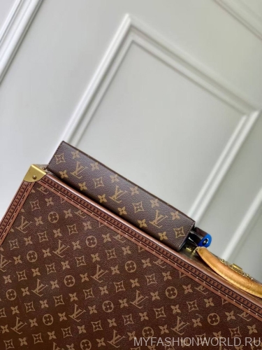 Клатч Louis Vuitton Pochette Voyage