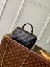 Сумка Louis Vuitton Nano Madeleine