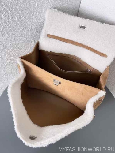 Сумка Balenciaga Rodeo Medium