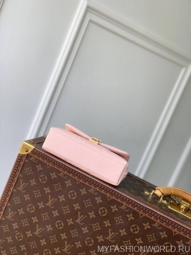 Сумка Louis Vuitton Nano Madeleine