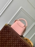 Сумка Louis Vuitton Capucines mini