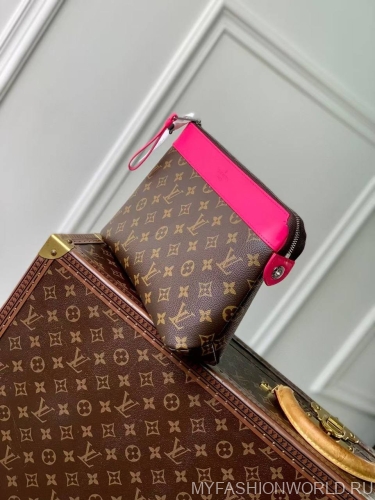 Клатч Louis Vuitton Pochette Voyage Souple