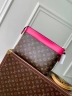 Клатч Louis Vuitton Pochette Voyage Souple