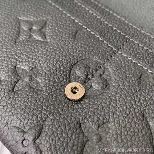 Кошелек Louis Vuitton Sarah M12172