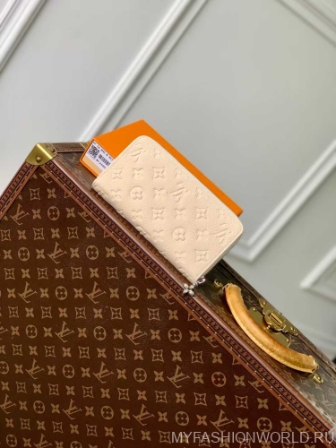 Кошелек Louis Vuitton SKI M12680