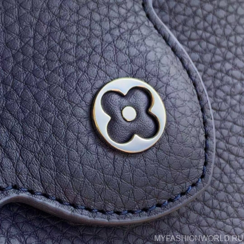 Сумка Louis Vuitton Capucines Mini