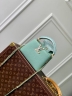 Сумка Louis Vuitton Capucines mini