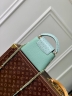 Сумка Louis Vuitton Capucines mini