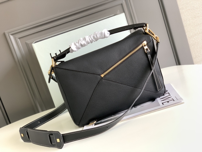 Сумка Loewe Puzzle 29 medium black