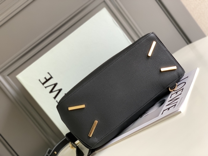 Сумка Loewe Puzzle 29 medium black