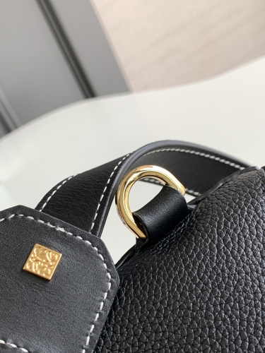 Сумка Loewe Puzzle 29 medium black